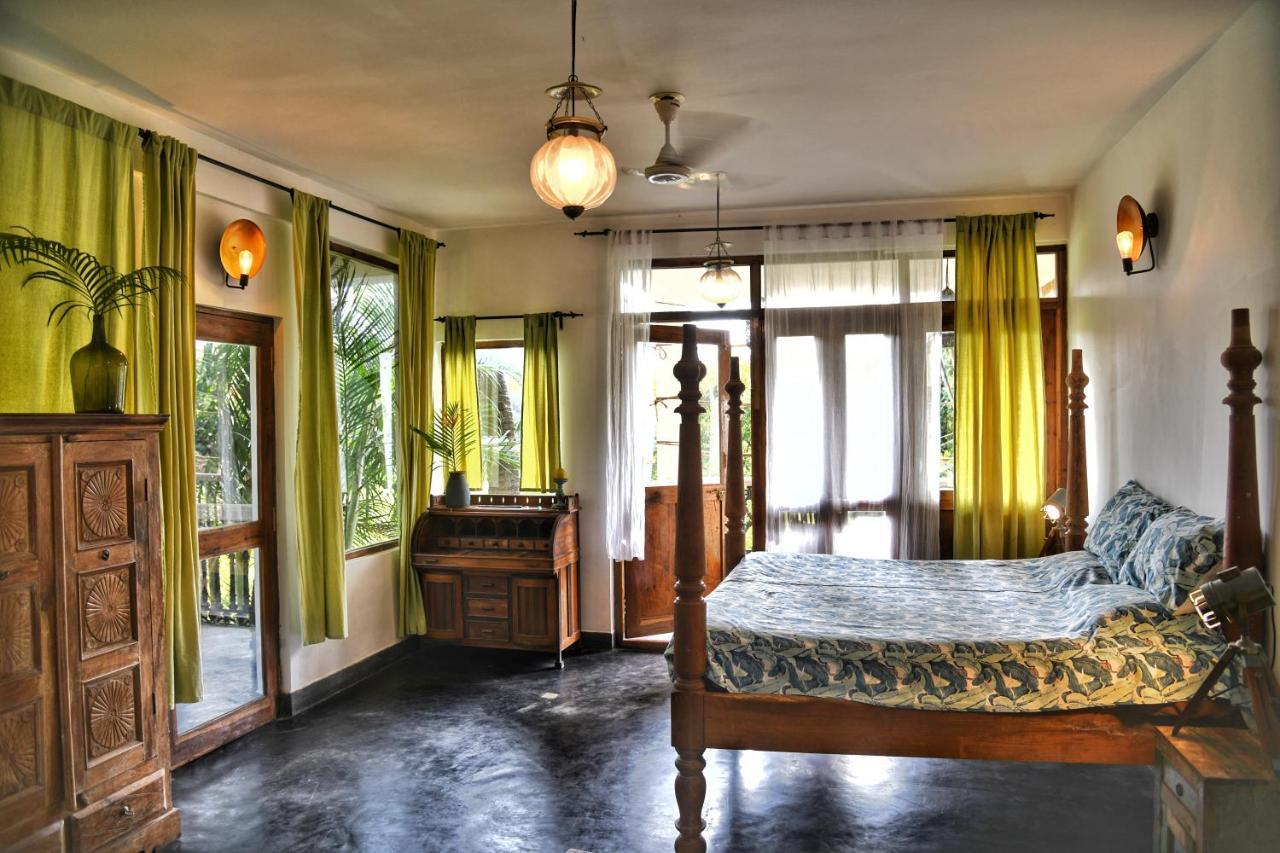 Jardin D'Ulysse & Hard Rock Bed & Breakfast Morjim Eksteriør bilde