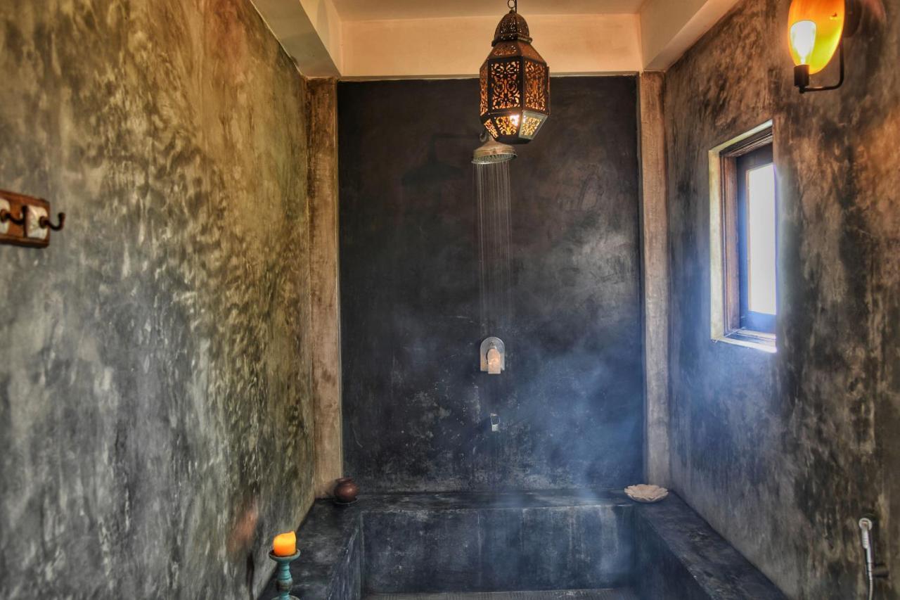 Jardin D'Ulysse & Hard Rock Bed & Breakfast Morjim Eksteriør bilde