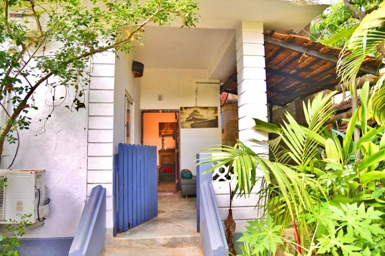 Jardin D'Ulysse & Hard Rock Bed & Breakfast Morjim Eksteriør bilde