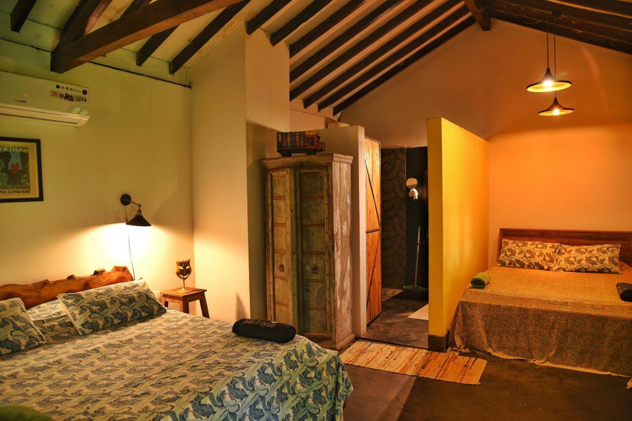 Jardin D'Ulysse & Hard Rock Bed & Breakfast Morjim Eksteriør bilde